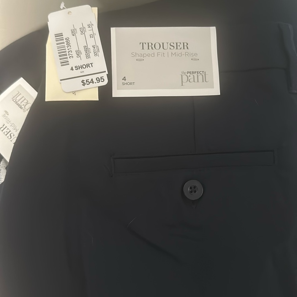 Trouser pants: shaped fit, Mid rise.size 4 short.dark blue( navy).